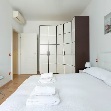 Porta Romana Comfy Apartment Milan Exterior photo